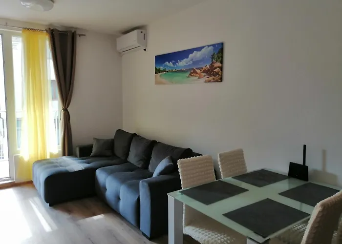 Star - звезден плаж