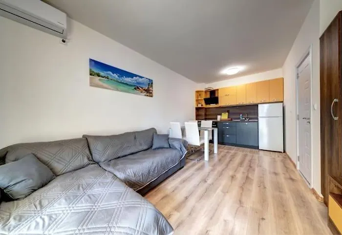 Star - звезден плаж